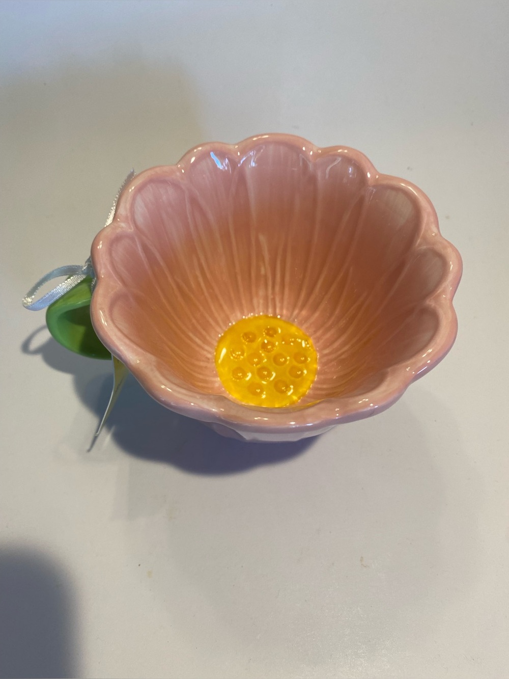 LANG by Design Group Daisy Flower Shaped Ceramic Mug Cup NWT
